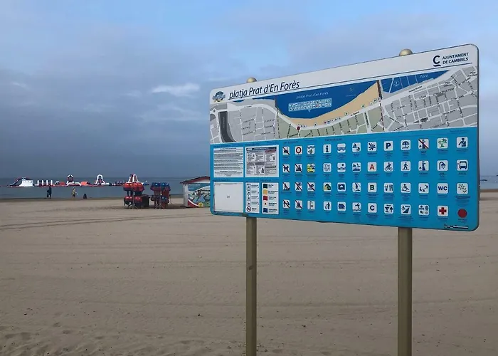 Playa Prat D'en Fores 펜션 *